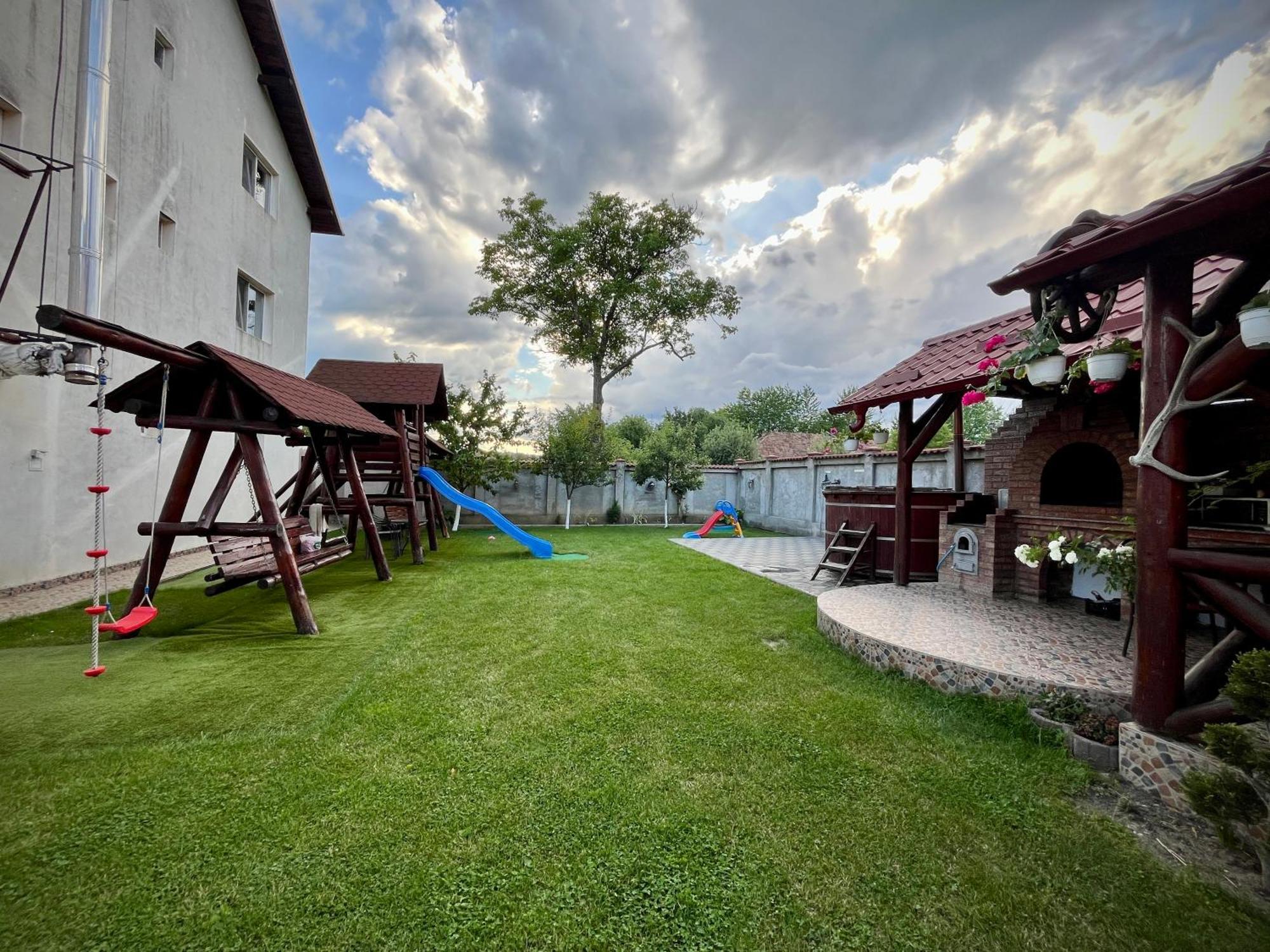 La Mateo Hotel Călimăneşti Exterior foto