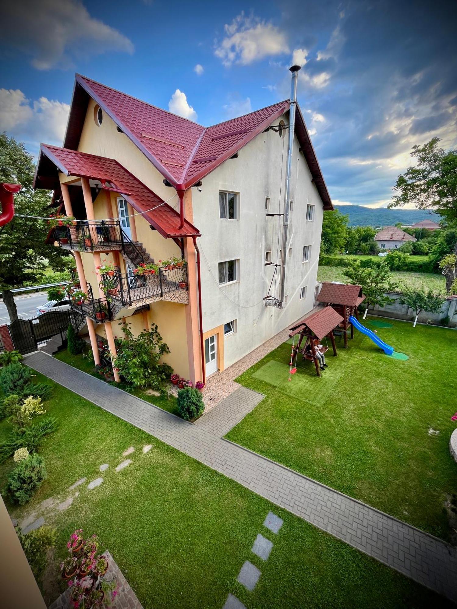 La Mateo Hotel Călimăneşti Exterior foto
